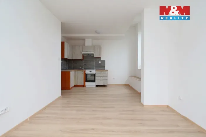 Pronájem bytu 2+kk, Trutnov - Střední Předměstí, Horská, 45 m2