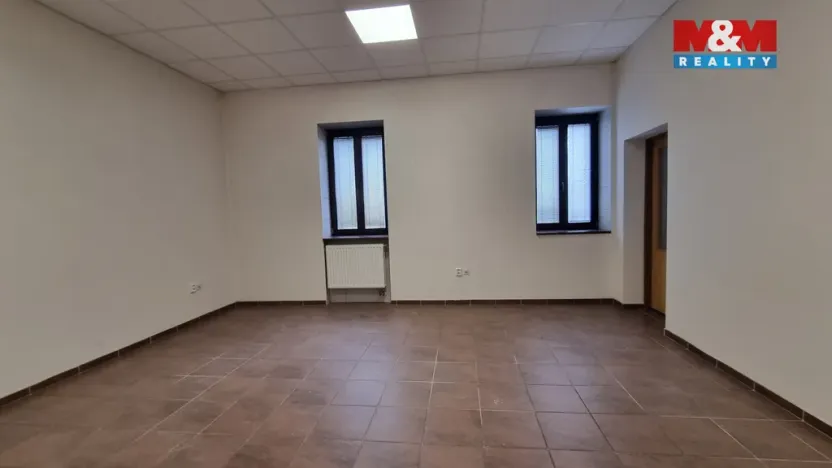Pronájem kanceláře, Český Těšín, Ostravská, 89 m2