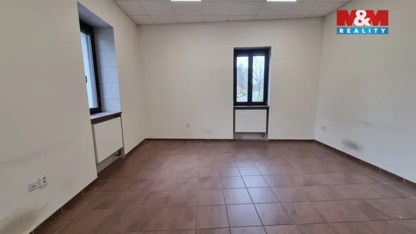 Pronájem kanceláře, Český Těšín, Ostravská, 89 m2