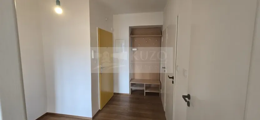 Pronájem bytu 2+kk, Praha, Zelená, 55 m2