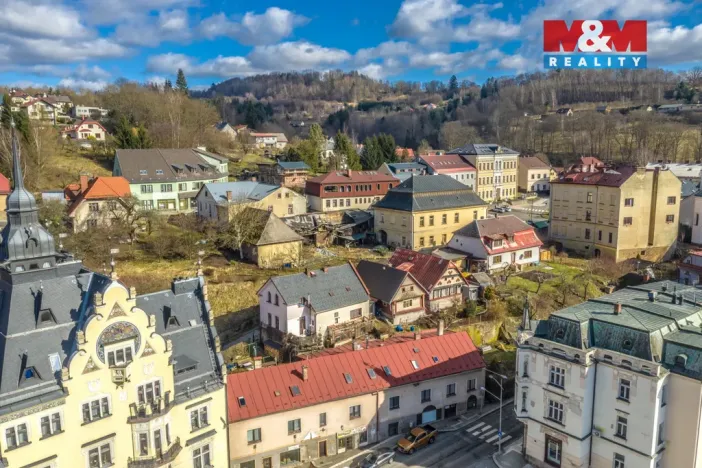 Prodej rodinného domu, Semily, Petřinova, 180 m2