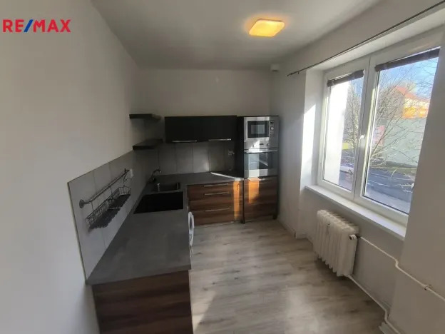 Pronájem bytu 2+1, Sokolov, Sokolovská, 56 m2