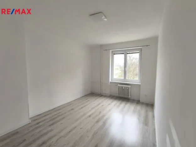 Pronájem bytu 2+1, Sokolov, Sokolovská, 56 m2