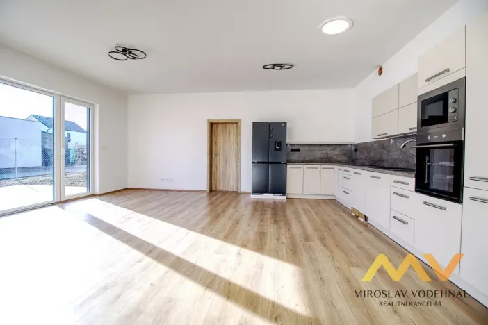 Pronájem rodinného domu, Hradec Králové - Svobodné Dvory, Milana Morávka, 121 m2