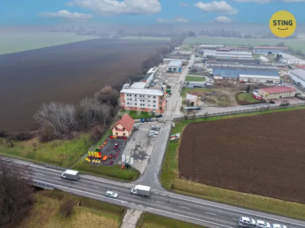 Pronájem obchodního prostoru, Babice, 300 m2