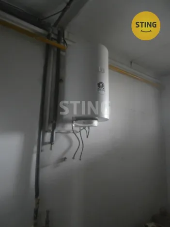 Pronájem obchodního prostoru, Opava, Tomáškova, 108 m2