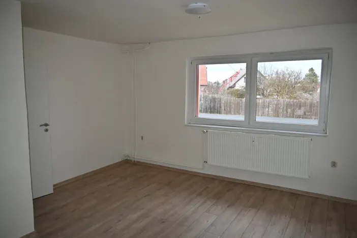 Pronájem bytu 1+1, Bruntál, Nezvalova, 35 m2