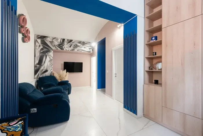 Prodej obchodního prostoru, Praha - Smíchov, Kmochova, 170 m2