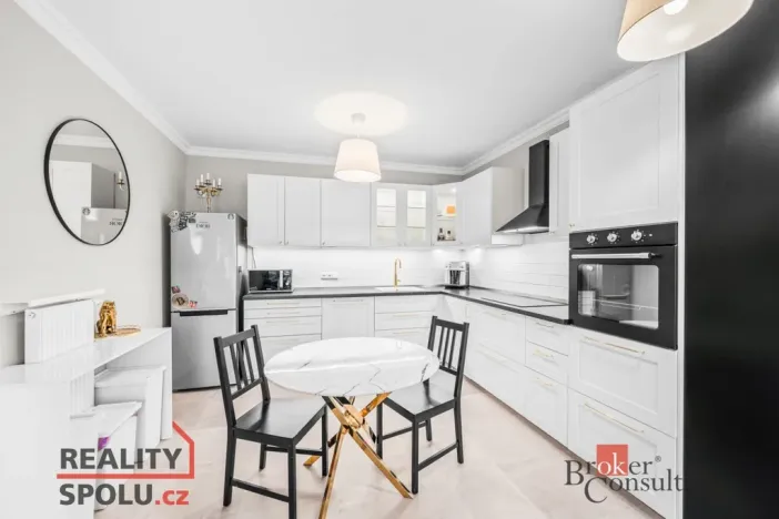 Pronájem bytu 2+kk, Plzeň - Černice, Nepomucká, 64 m2