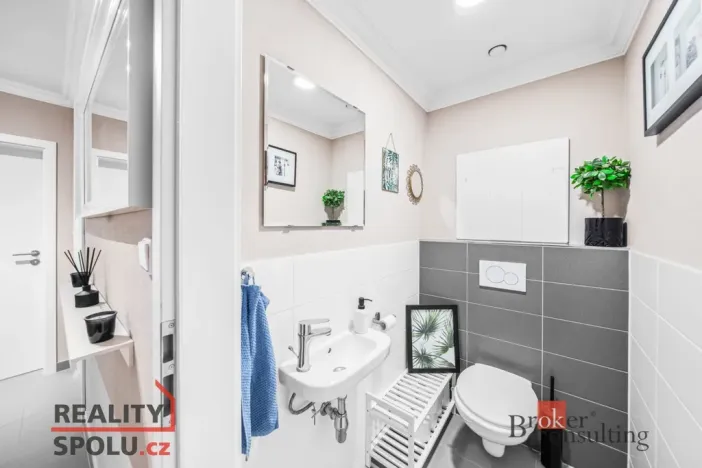 Pronájem bytu 2+kk, Plzeň - Černice, Nepomucká, 64 m2