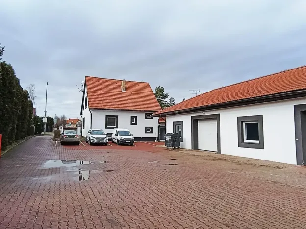 Pronájem skladu, Praha - Březiněves, Na hlavní, 331 m2