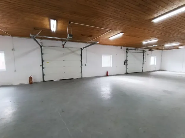 Pronájem skladu, Praha - Březiněves, Na hlavní, 331 m2