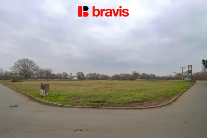 Pronájem komerčního pozemku, Brno - Přízřenice, Staré náměstí, 7941 m2