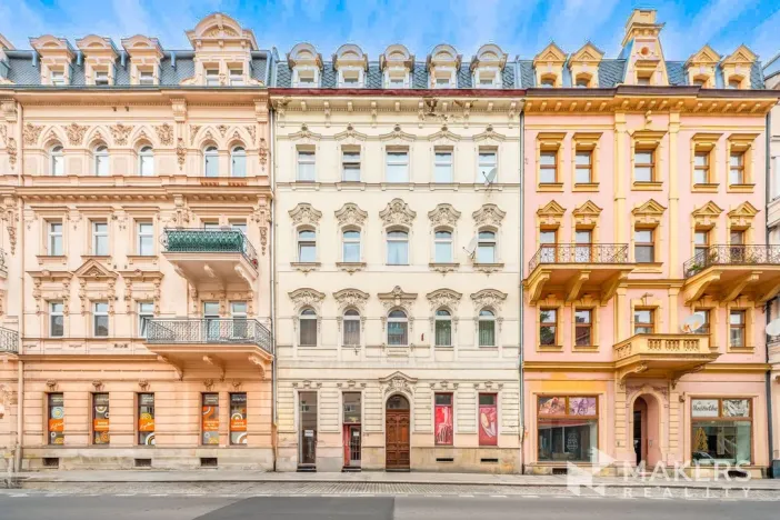 Prodej bytu 2+1, Karlovy Vary, Vítězná, 70 m2