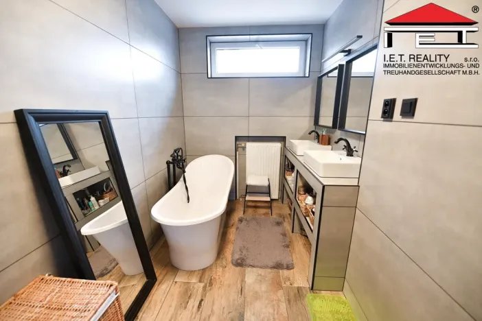 Prodej rodinného domu, Ostrava, Karla Hynka Máchy, 300 m2