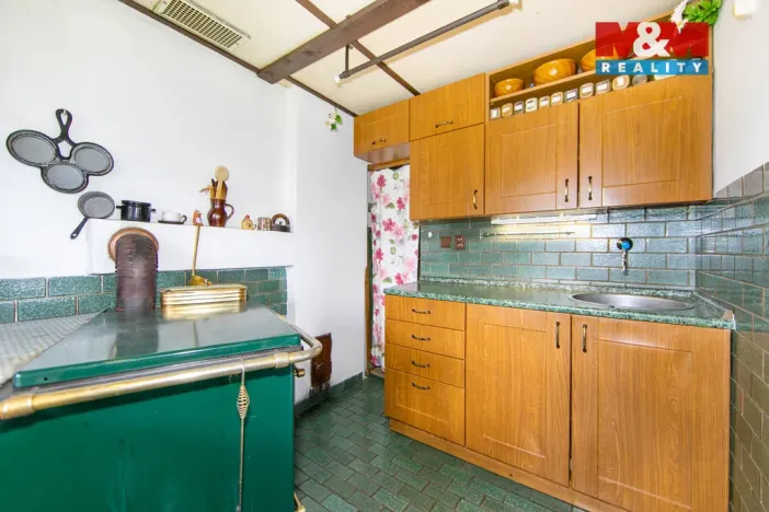 Prodej chaty, Kolinec - Tajanov, 141 m2