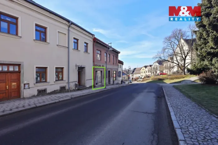 Pronájem obchodního prostoru, Polná, Sezimovo náměstí, 40 m2