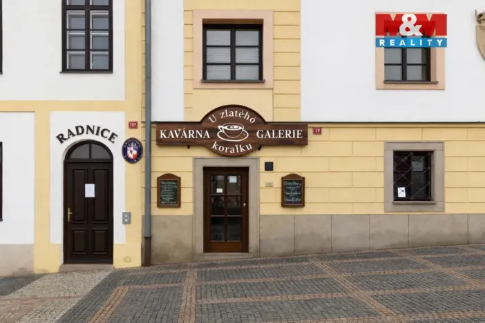 Pronájem restaurace, Jílové u Prahy, Masarykovo náměstí, 68 m2