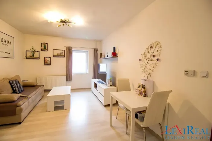 Pronájem bytu 2+kk, Praha - Čakovice, Cukrovarská, 57 m2