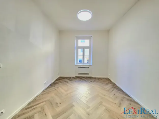 Pronájem bytu 2+kk, Praha - Libeň, Pod Čertovou skalou, 35 m2