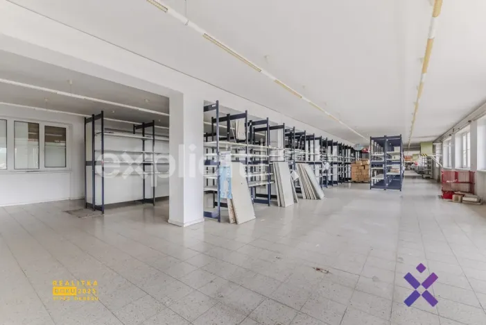 Prodej výrobních prostor, Zlín - Malenovice, třída 3. května, 3394 m2