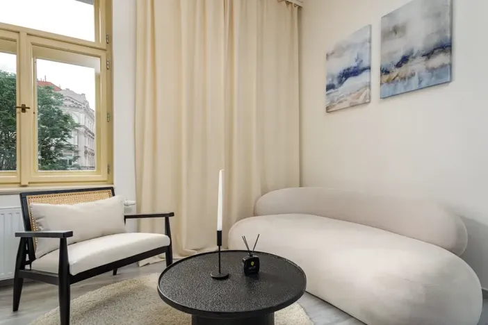 Pronájem bytu 2+kk, Praha - Vršovice, Košická, 36 m2