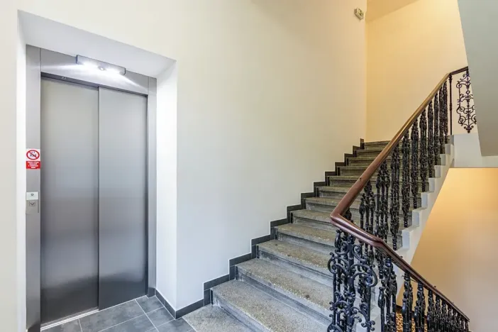 Pronájem bytu 2+kk, Praha - Vršovice, Košická, 36 m2