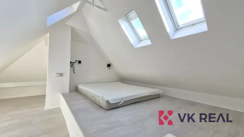 Pronájem bytu 1+kk, Praha - Braník, Branická, 50 m2