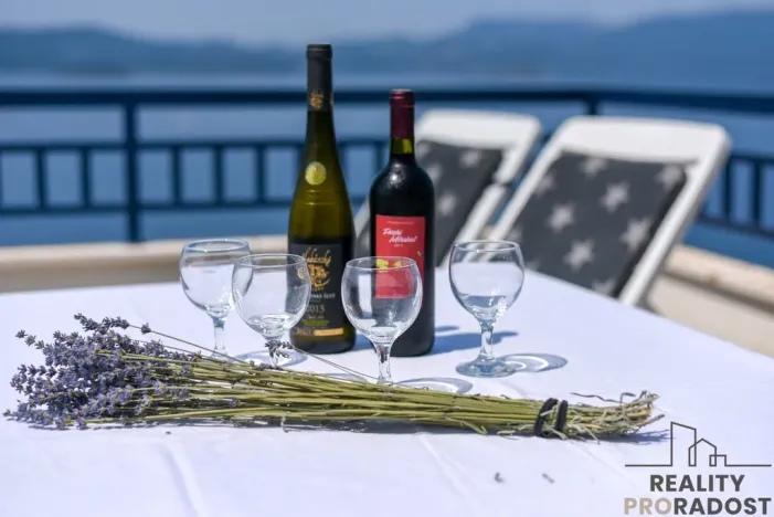 Prodej apartmánu, ,Komarna,Chorvatsko, 111 m2