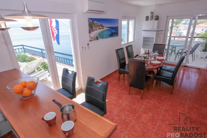 Prodej bytu 4+kk, ,Komarna,, Chorvatsko, 111 m2