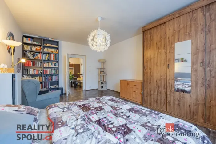 Prodej bytu 2+1, Hradec Králové, Okružní, 50 m2