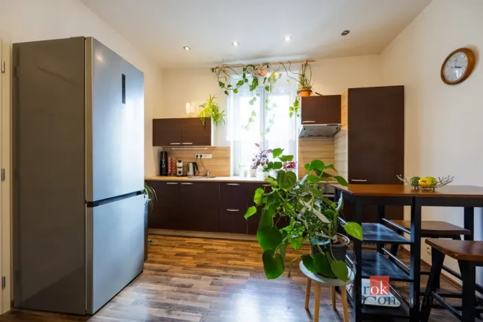 Prodej bytu 2+1, Hradec Králové, Okružní, 50 m2