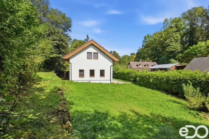 Prodej vícegeneračního domu, Koryta, 232 m2