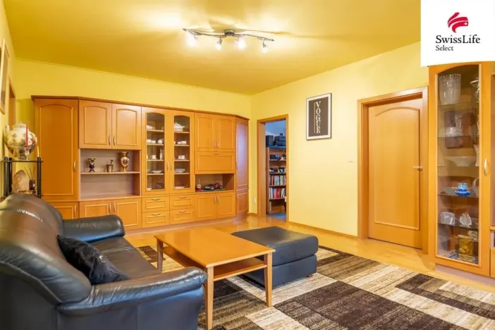 Prodej bytu 3+1, Nupaky, Slunečná, 75 m2