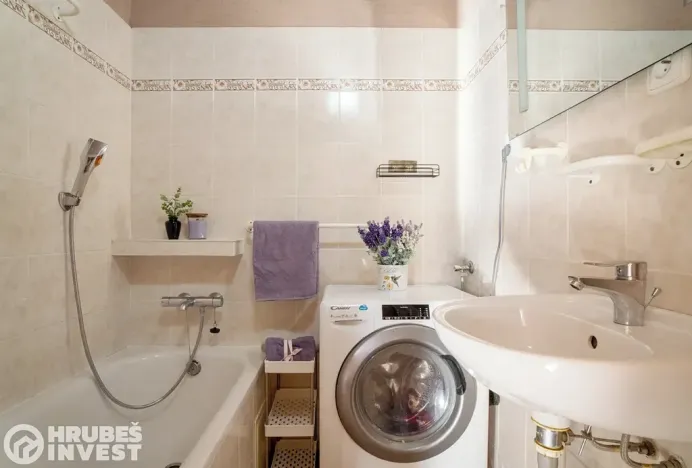 Prodej bytu 3+1, Hradec Králové, Bratří Štefanů, 61 m2