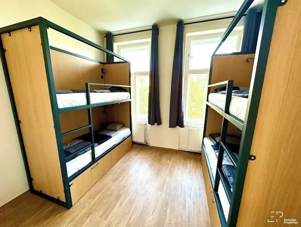 Prodej činžovního domu, Praha - Smíchov, Arbesovo náměstí, 930 m2