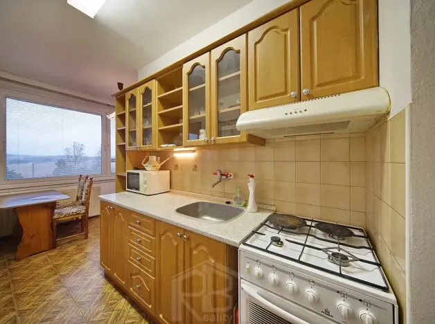 Pronájem bytu 1+1, Jindřichův Hradec, sídliště Vajgar, 43 m2