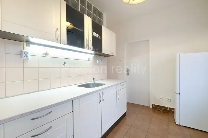 Pronájem bytu 2+kk, Praha - Záběhlice, Jabloňová, 53 m2