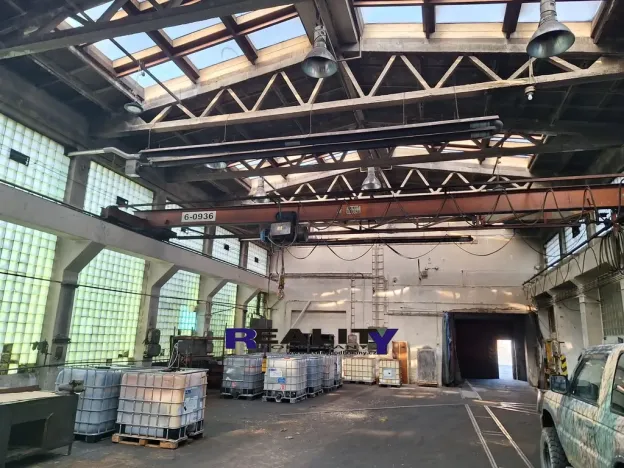 Pronájem výrobních prostor, Vroutek, Vidhostická, 1082 m2