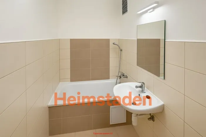 Pronájem bytu 1+kk, Orlová - Lutyně, Okružní, 28 m2