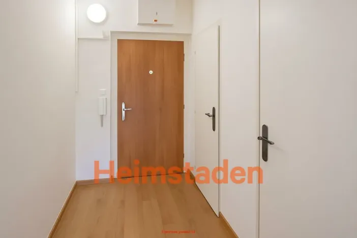 Pronájem bytu 1+kk, Orlová - Lutyně, Okružní, 28 m2