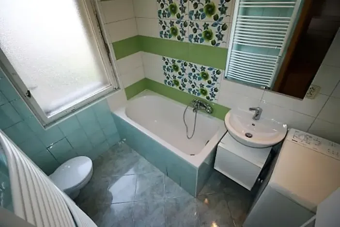 Pronájem bytu 1+kk, Praha - Holešovice, Heřmanova, 26 m2