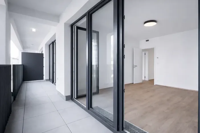 Pronájem bytu 2+kk, Praha - Hloubětín, Poděbradská, 67 m2