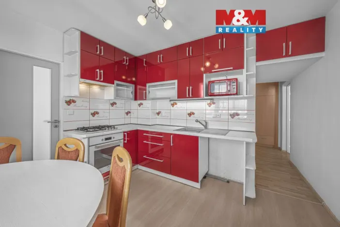 Pronájem bytu 3+1, Chrudim - Chrudim III, Fibichova, 71 m2