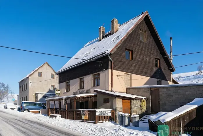 Prodej ubytování, Loučná pod Klínovcem, 428 m2