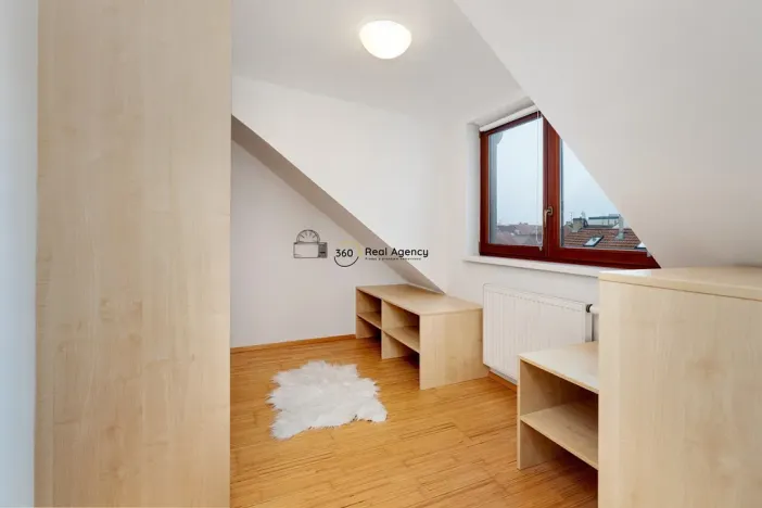 Prodej bytu 4+kk, České Budějovice - České Budějovice 3, Skuherského, 99 m2