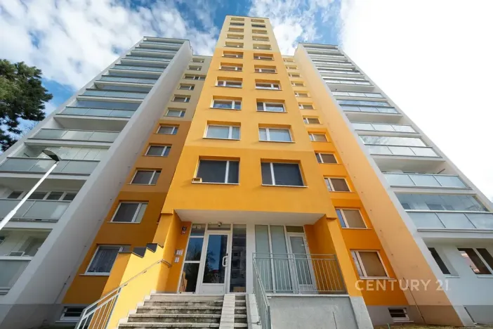 Pronájem bytu 3+kk, Praha - Komořany, Za sídlištěm, 73 m2