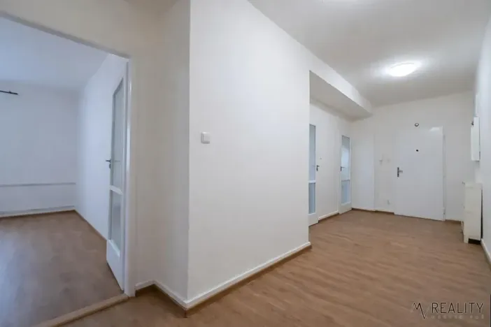 Pronájem bytu 2+1, Ostrava, Porubská, 60 m2
