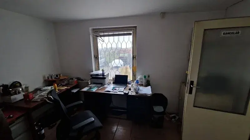 Prodej výrobních prostor, Ladná, Masarykova, 286 m2