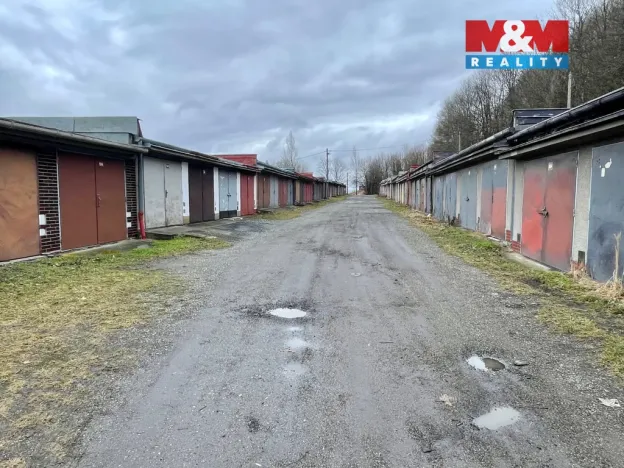 Prodej garáže, Kopřivnice, 20 m2